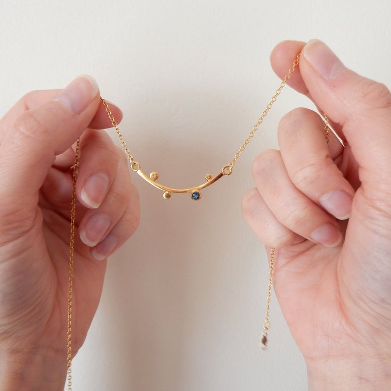 Curved Bar Necklace with Birthstones Sterling Silver, Rose Gold, Gold, Family Tree Christmas Gift for Grandmother, Stocking Stuffer Necklace for Mom