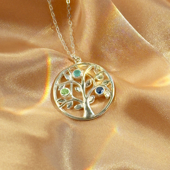 Create Your Family Tree Pendant: A Personalized Treasure – Danique Jewelry
