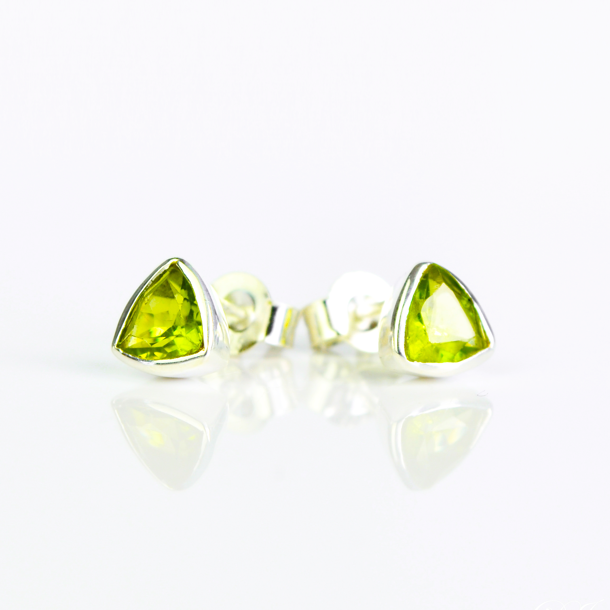 Minimalist Peridot Triangle Studs • August Birthstone