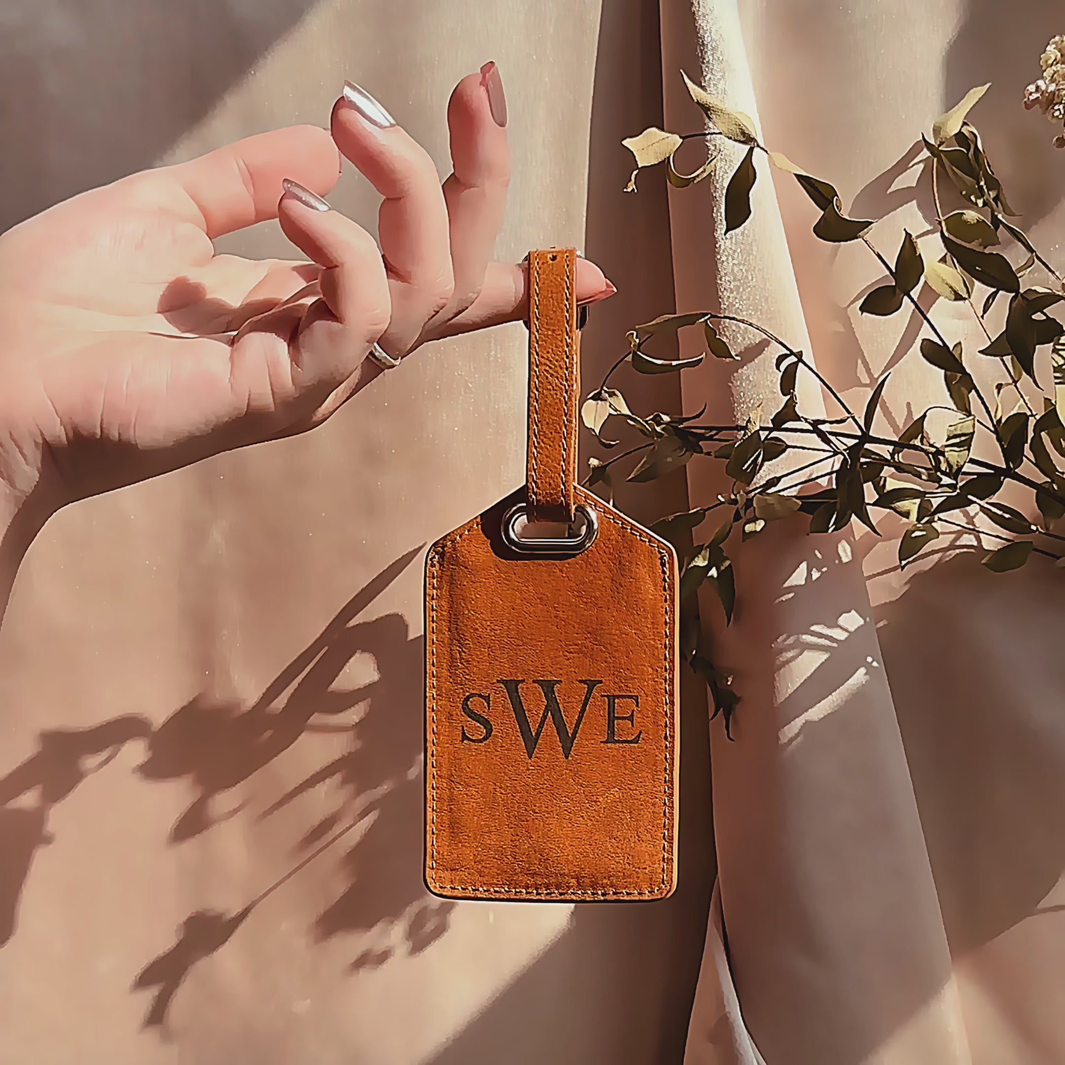 Custom Natural Leather Luggage Tag, Travel Gift – Danique Jewelry