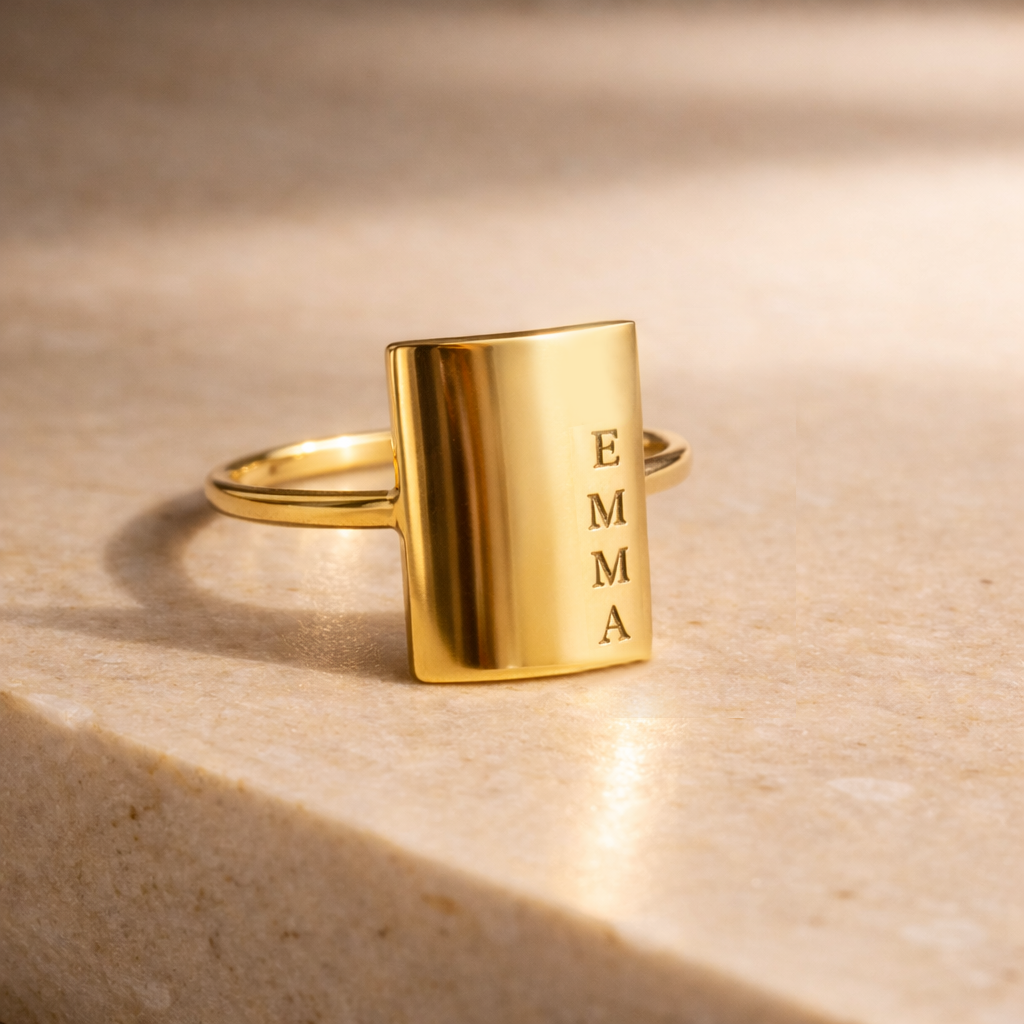 Personalized rectangular gold name ring with vertical custom engraving, minimalist signet style ring for women, modern engraved jewelry gift for mom or girlfriend