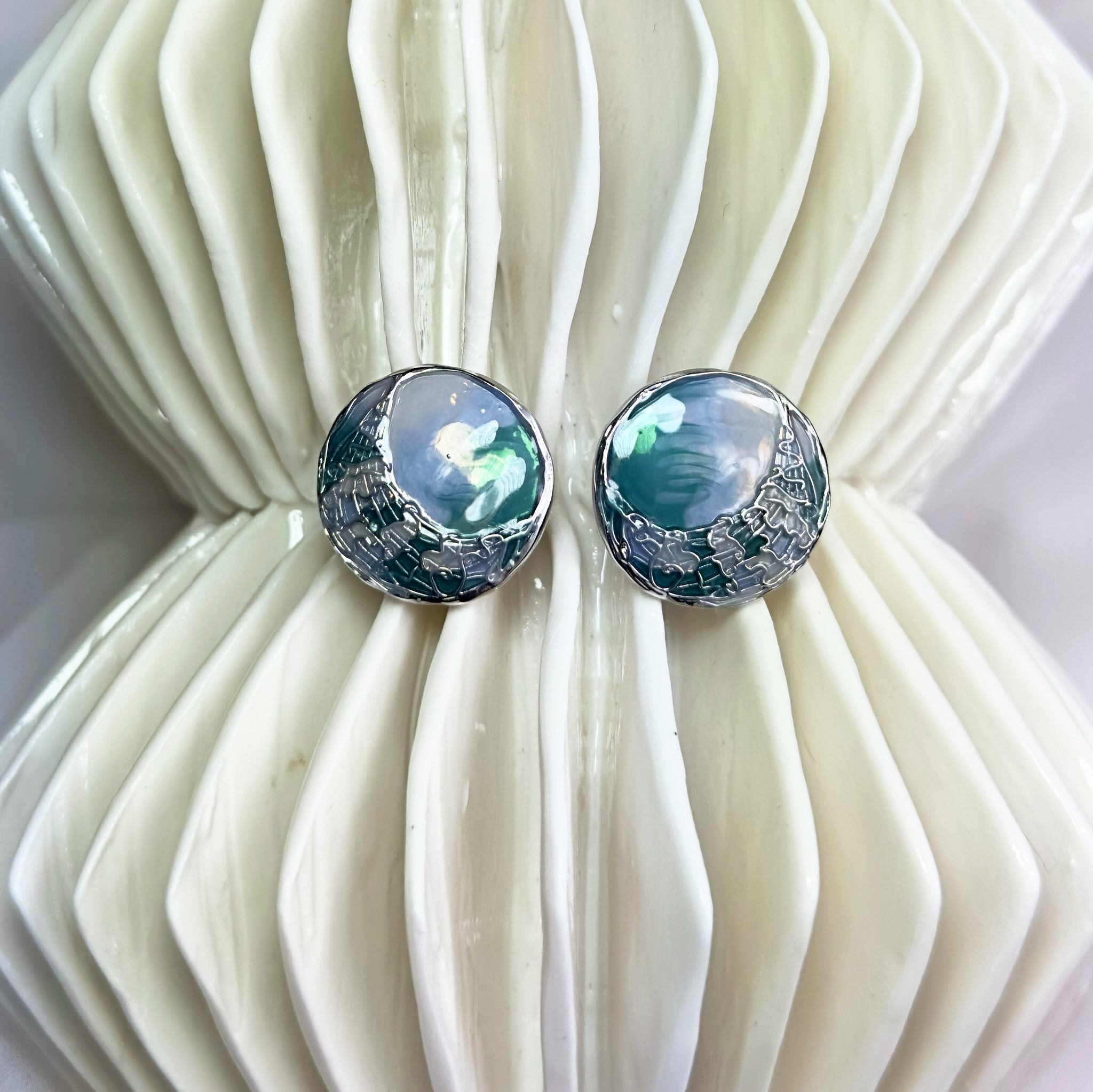 Turquoise Disc Earrings On Modern Wire Turquoise Disc Earrings On Modern Wire