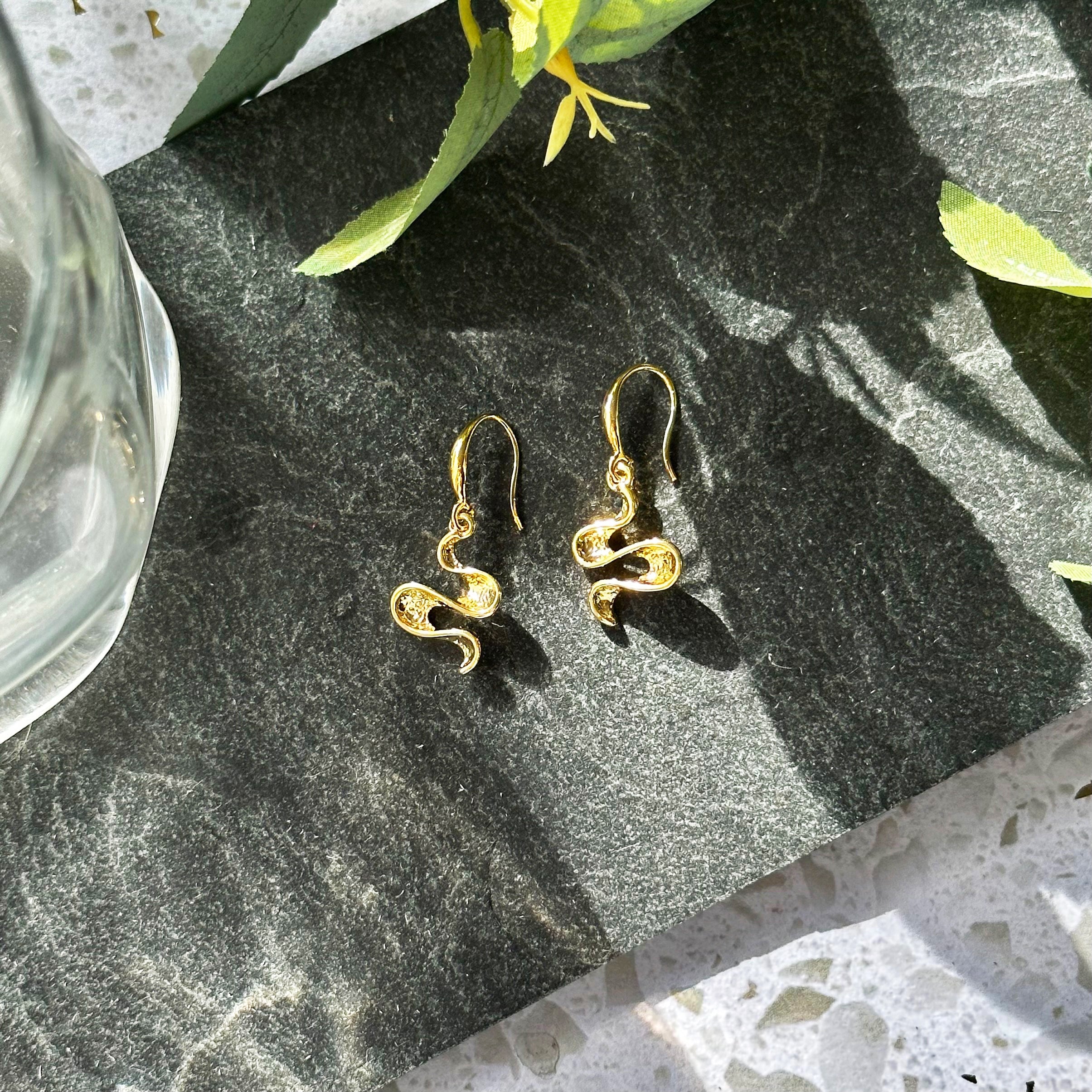 Boho Shifting Waves Jewelry Set, Abstract Statement Minimalist Moving Parts Necklace & Earring Gift Set for Her, Available in Gold, Silver, Rose Gold