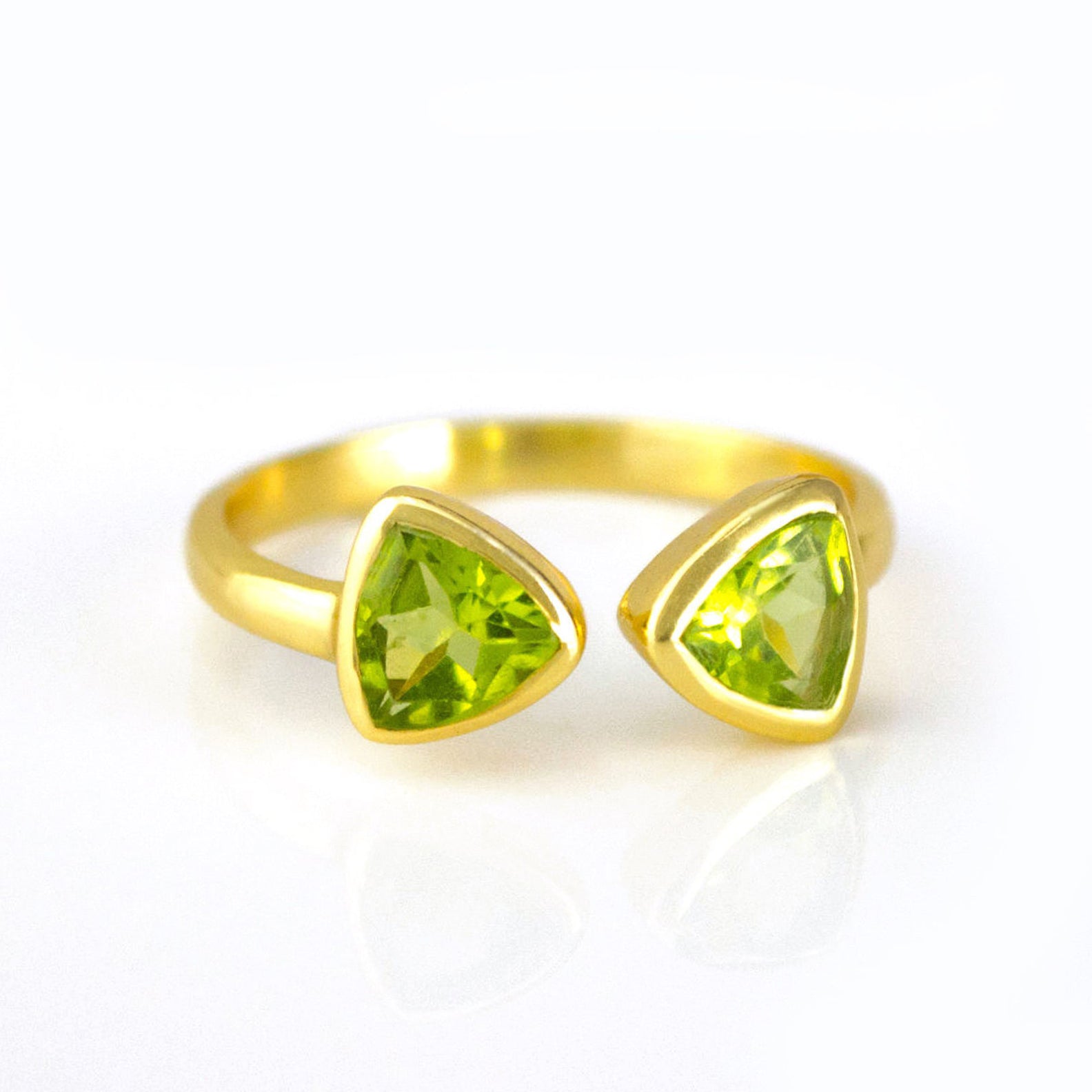Adjustable Peridot triangle ring, Peridot bow tie ring, personalized Peridot jewelry, sterling silver Peridot triangle ring, gold Peridot ring, rose gold Peridot ring, unique green Peridot, Peridot birthstone jewelry, triangle-cut Peridot ring, custom gemstone ring, chic Peridot jewelry, bespoke green gemstone ring, Peridot stacking ring, elegant triangle ring, trendy Peridot accessory, custom Peridot gift, adjustable bow tie ring, unique Peridot jewelry, green gemstone ring, Peridot birthstone gift