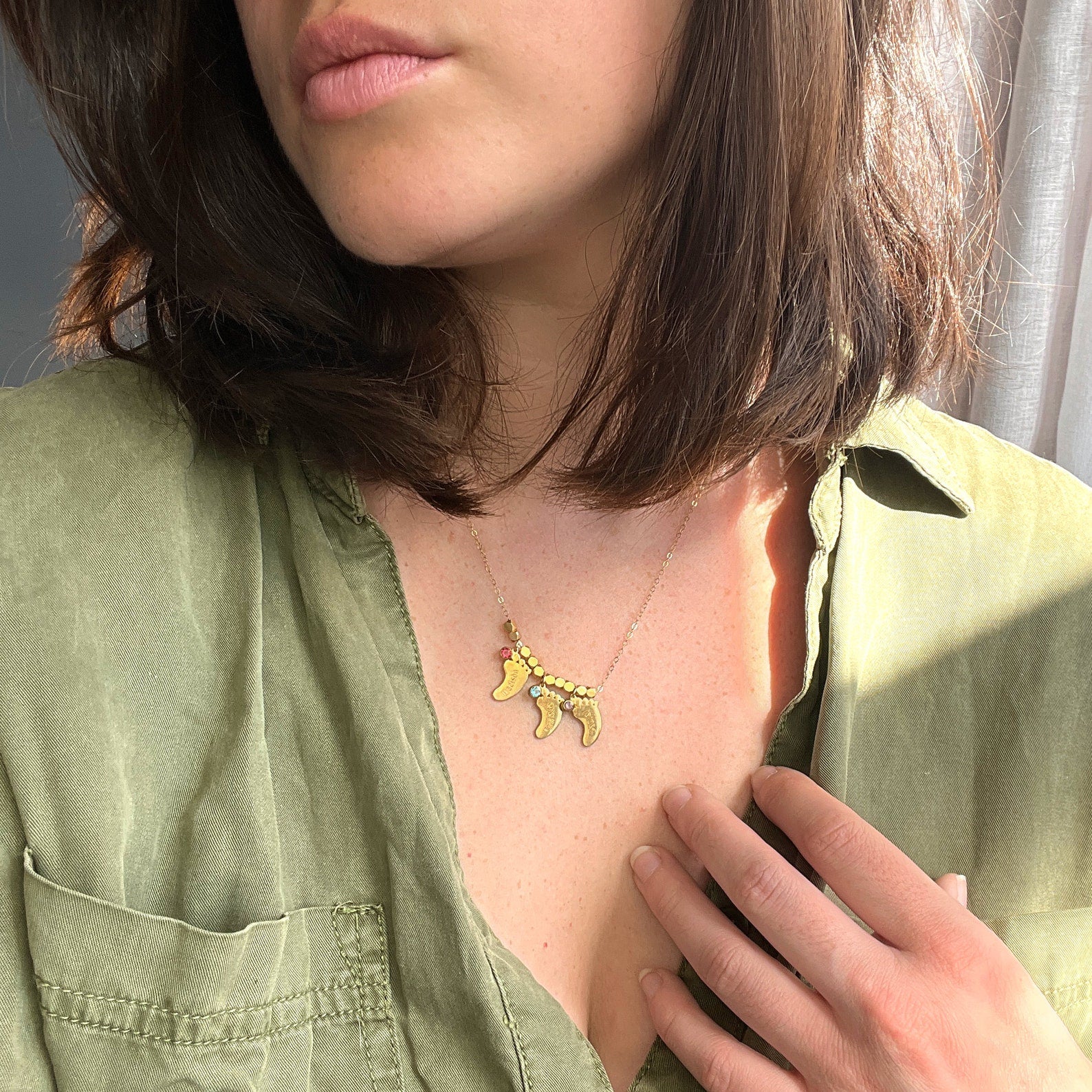 Footprint Charm Dangle Necklace with Engraved Kid's Names and Birthstones