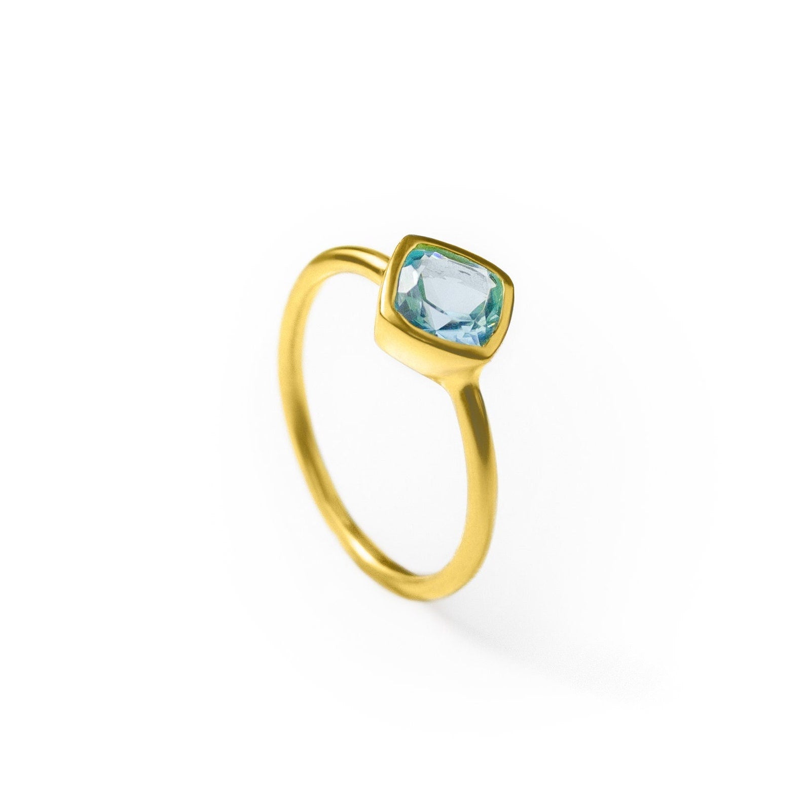diamondshapeBlueQuartzbirthstoneringyellowgoldSkyBlueTopazgemstone.jpg