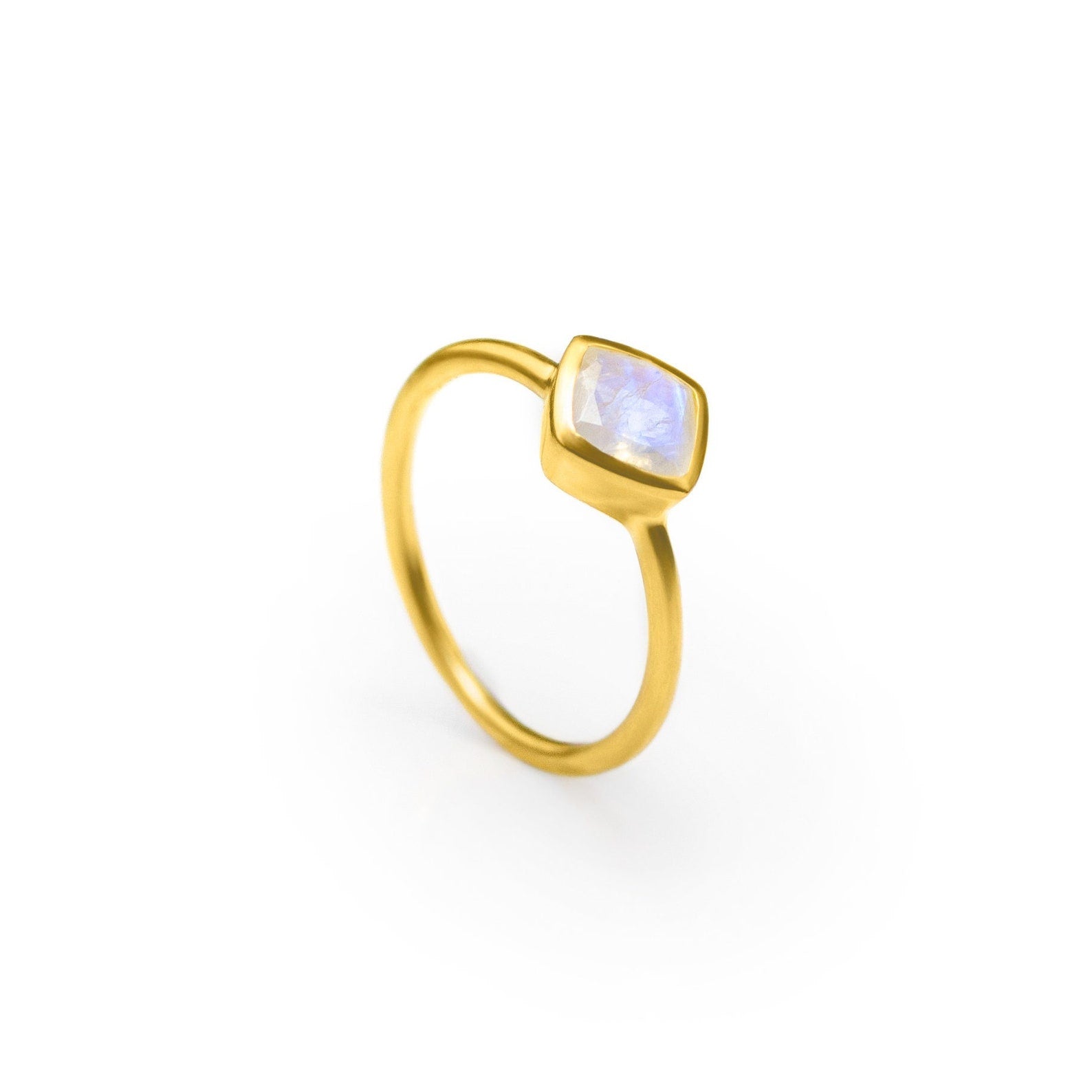 diamondshaperainbowmoonstonebirthstoneringyellowmoonstonegemstone.jpg