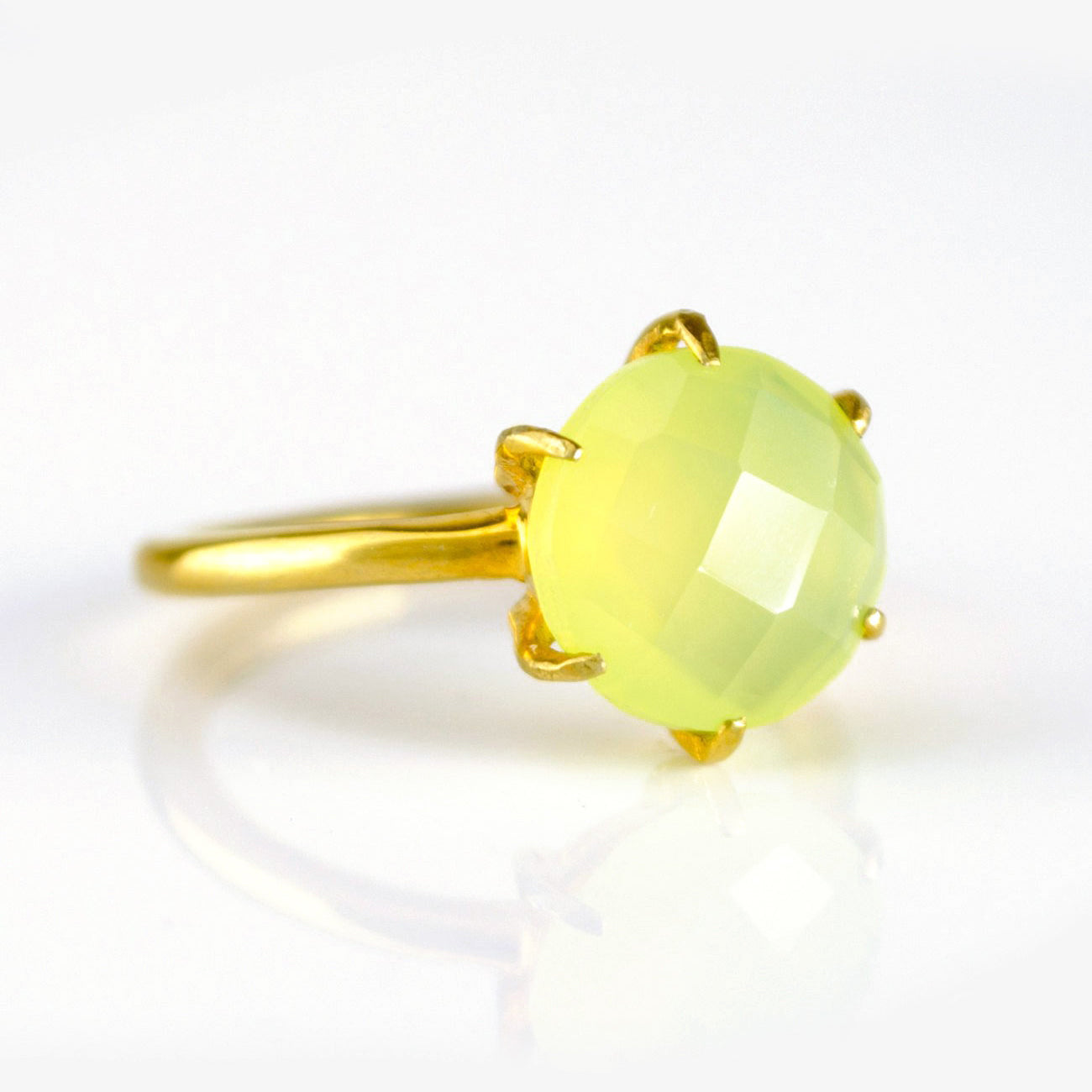 Green Chalcedony Round Prong Set Ring - August Birthstone