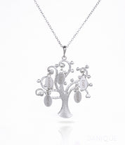 Family Swirly Tree Necklace with Kids Names