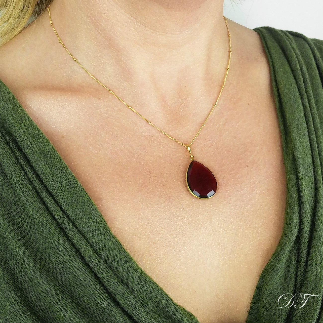 Garnet Necklace : January Birthstone