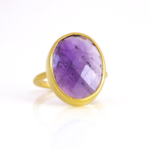 large_purple_oval_bezel_ring.jpg