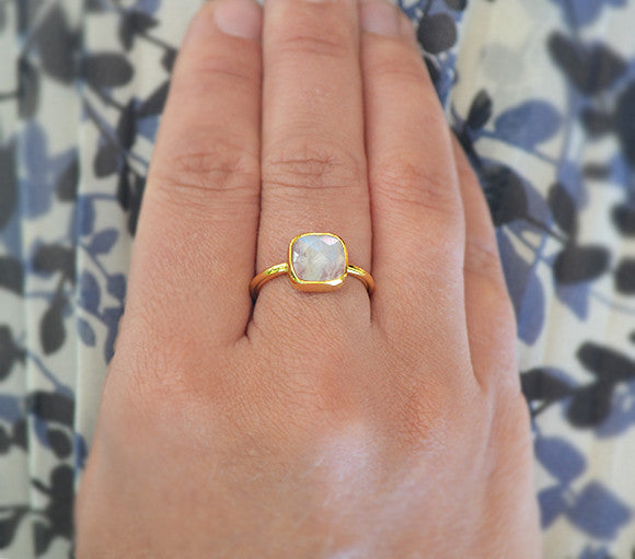 Bezel set moonstone ring 2025