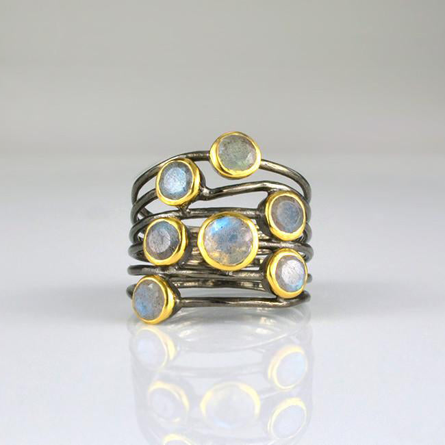 multi-stone-ring-lab_2000x_1cc8b66a-ca75-4bec-baaf-83c684d1ca6e.jpg