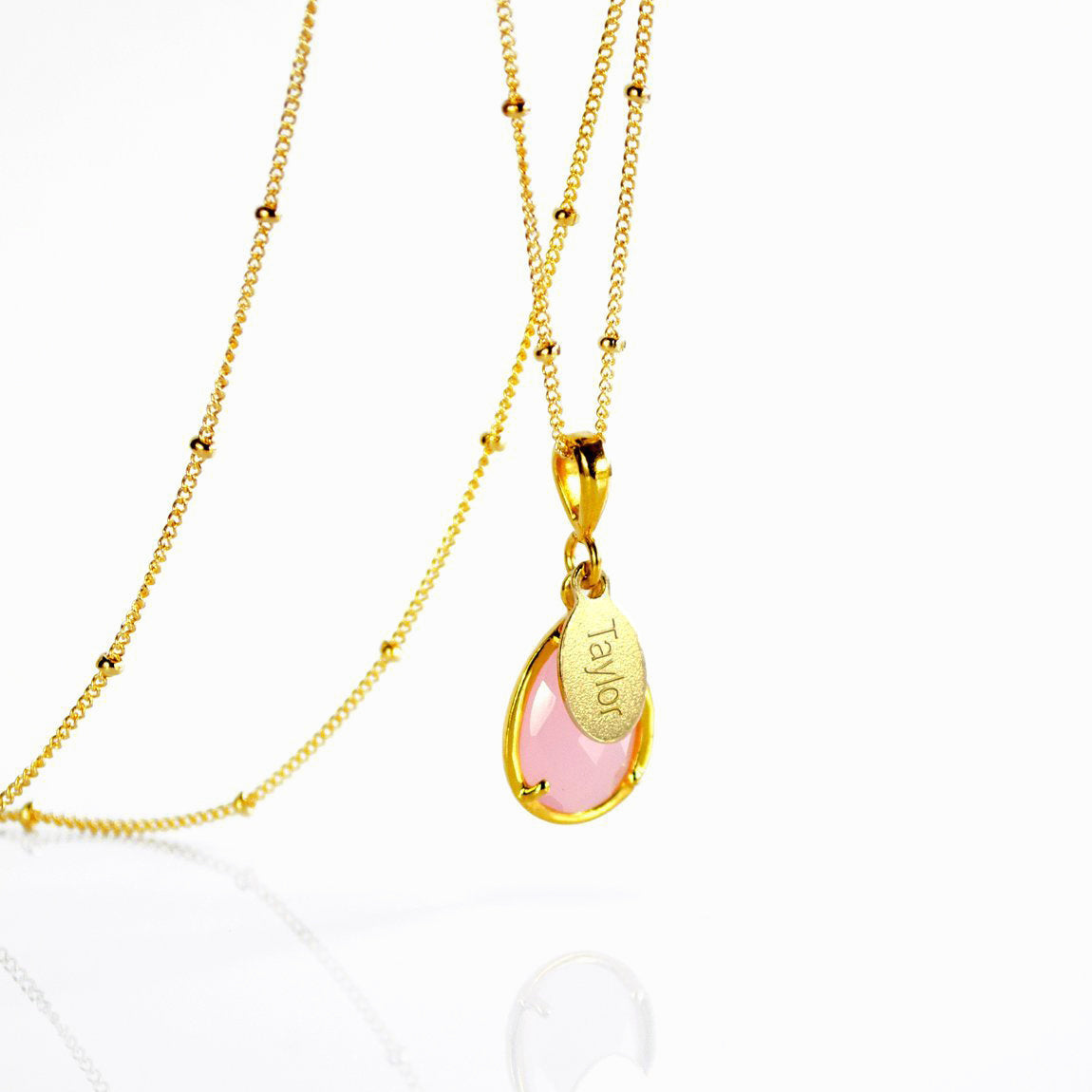 october-oval-tag-necklace-gold.jpg