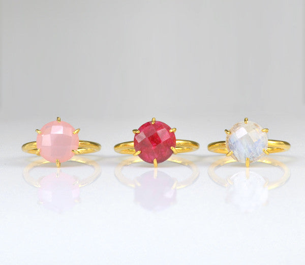 Clear Quartz Round Prong Set Ring : April Birthstone